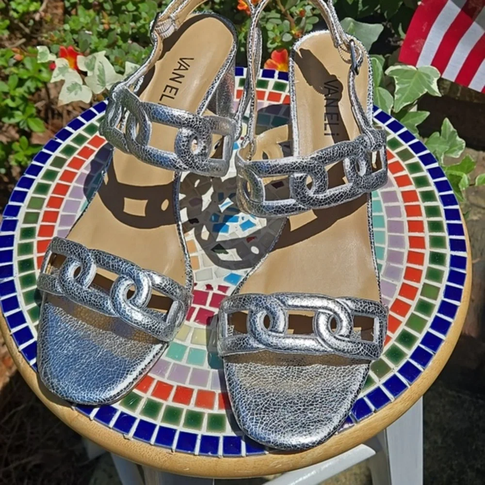 VANELi Slingback Chunky Heel Sandals - Picture 2 of 14